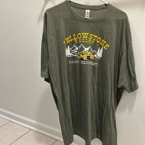 Gildan Yellowstone Valley Graphic Tee - Olive Green